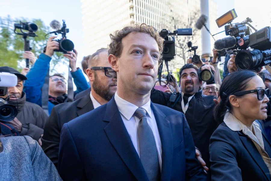 मेटा के CEO मार्क ज़ुकेरबर्ग ने सोशल मीडिया एडिक्शन केस में गवाही दी मेटा के CEO मार्क ज़ुकेरबर्ग ने सोशल मीडिया एडिक्शन केस में गवाही दी